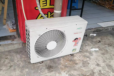 高港空调突然不制冷只吹自然风怎么办？